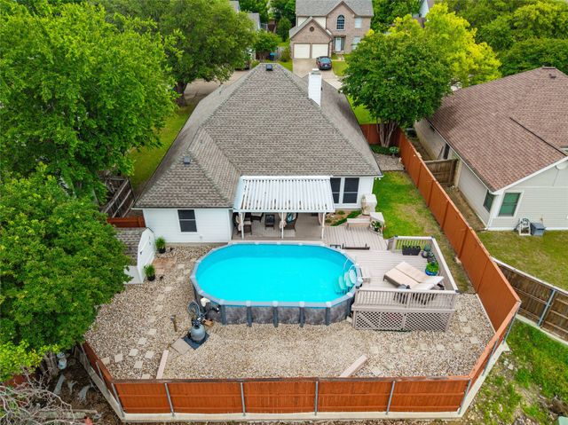 840 Lionel Way, Fort Worth, TX 76108