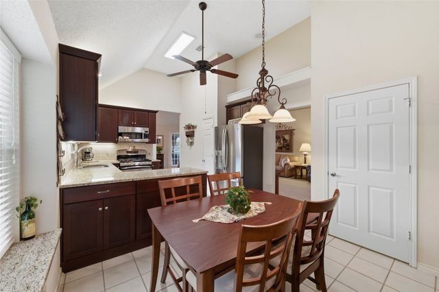 840 Lionel Way, Fort Worth, TX 76108