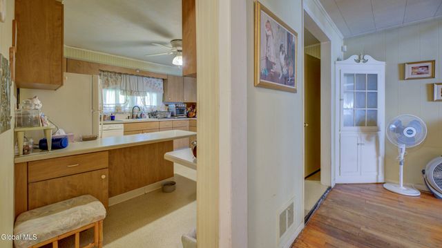 151 S Kingsboro Avenue, Gloversville, NY 12078
