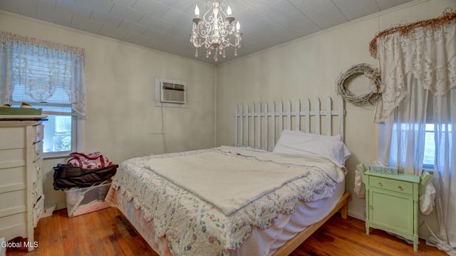 151 S Kingsboro Avenue, Gloversville, NY 12078