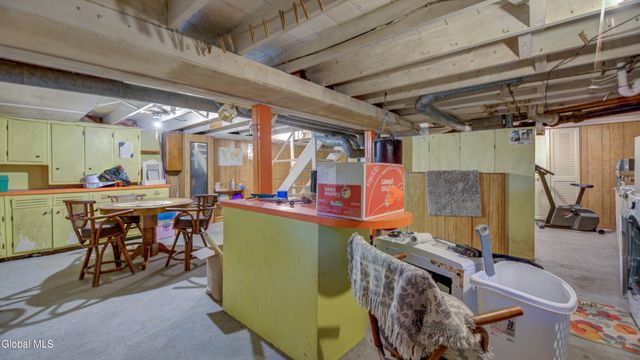 151 S Kingsboro Avenue, Gloversville, NY 12078