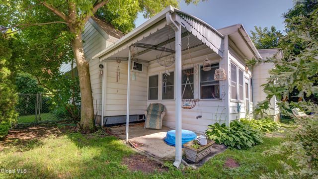 151 S Kingsboro Avenue, Gloversville, NY 12078