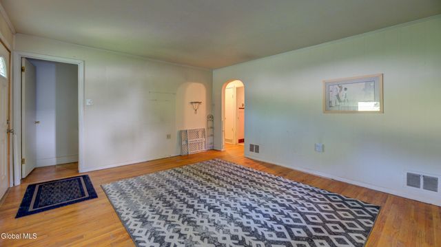 151 S Kingsboro Avenue, Gloversville, NY 12078
