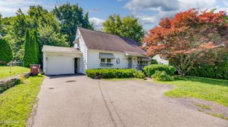 151 S Kingsboro Avenue, Gloversville, NY 12078