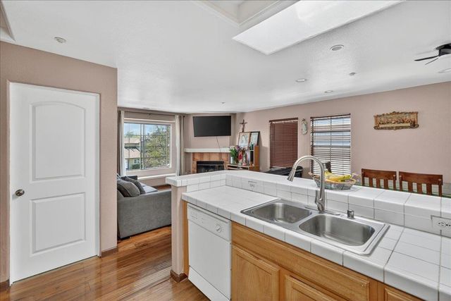 717 Las Casitas Dr., Salinas, CA 93905