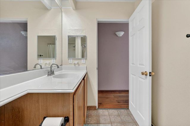 717 Las Casitas Dr., Salinas, CA 93905