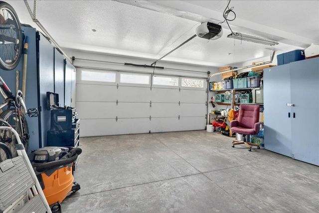 717 Las Casitas Dr., Salinas, CA 93905