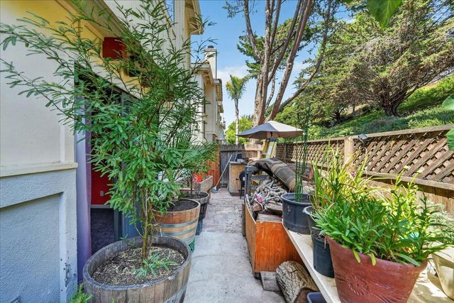 717 Las Casitas Dr., Salinas, CA 93905