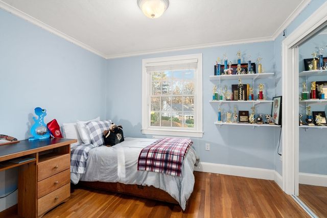 55 Evelyn Rd, Newton, MA 02468