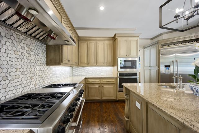 6615 Meadow Road, Dallas, TX 75230