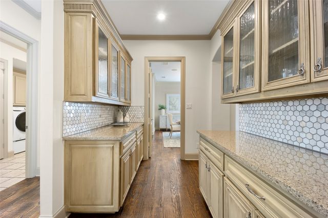 6615 Meadow Road, Dallas, TX 75230