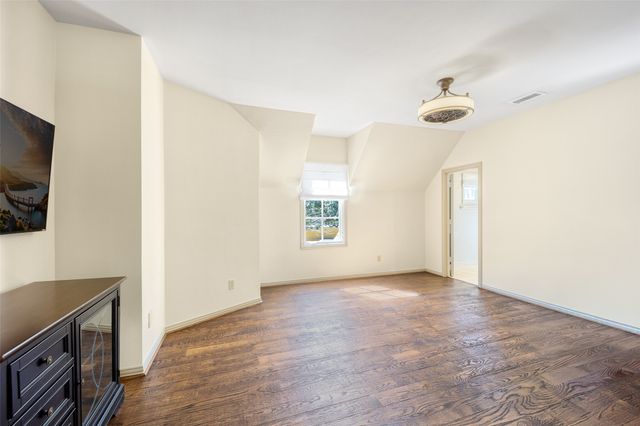 6615 Meadow Road, Dallas, TX 75230