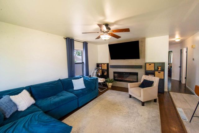 5331 Marboro DRIVE, Racine, WI 53406