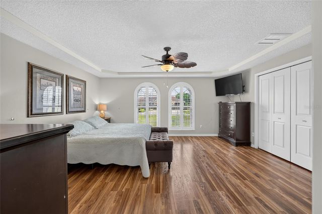 54 HICKORY LOOP, Ocala, FL 34472