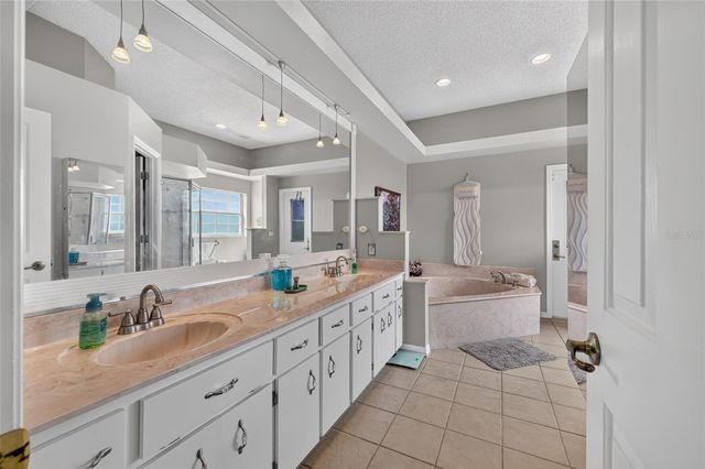 54 HICKORY LOOP, Ocala, FL 34472