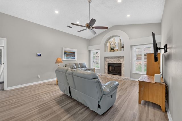 54 HICKORY LOOP, Ocala, FL 34472