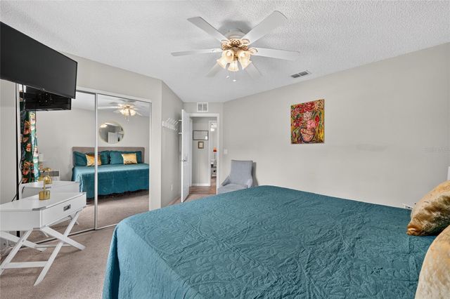 54 HICKORY LOOP, Ocala, FL 34472