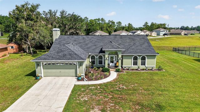 54 HICKORY LOOP, Ocala, FL 34472