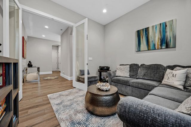 1994 Andalucia Ln, Brentwood, CA 94513