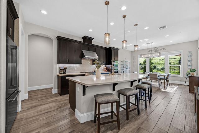 1994 Andalucia Ln, Brentwood, CA 94513