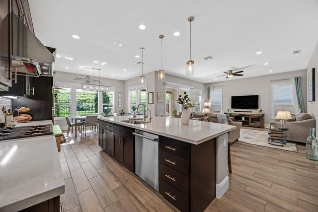 1994 Andalucia Ln, Brentwood, CA 94513