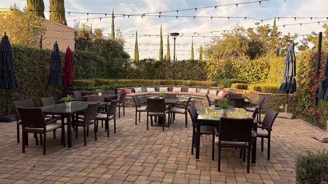 1994 Andalucia Ln, Brentwood, CA 94513