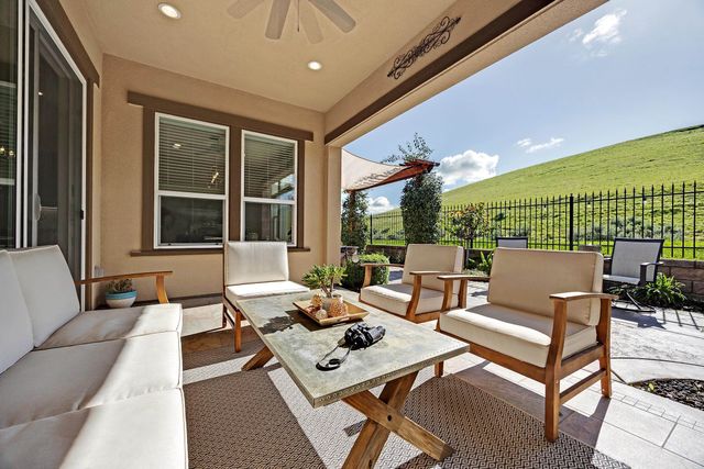 1994 Andalucia Ln, Brentwood, CA 94513