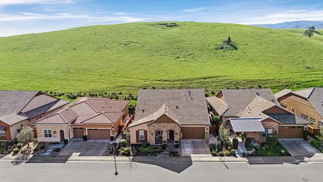 1994 Andalucia Ln, Brentwood, CA 94513