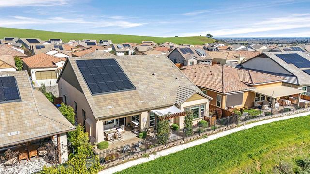 1994 Andalucia Ln, Brentwood, CA 94513