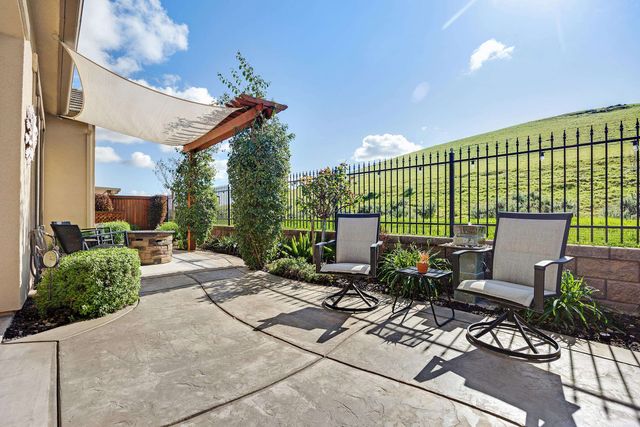 1994 Andalucia Ln, Brentwood, CA 94513