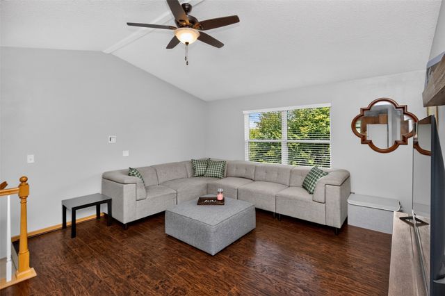 1444 SW Twin Gates Drive, Ankeny, IA 50023