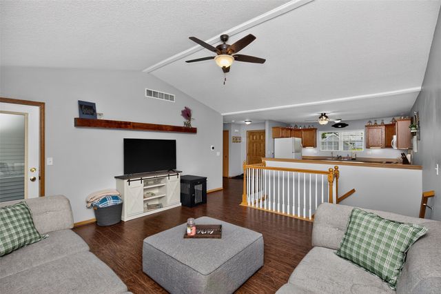 1444 SW Twin Gates Drive, Ankeny, IA 50023