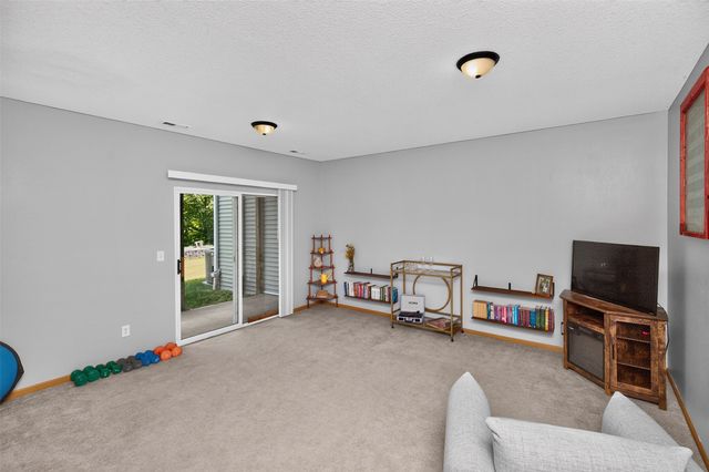 1444 SW Twin Gates Drive, Ankeny, IA 50023