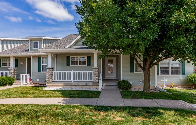 1444 SW Twin Gates Drive, Ankeny, IA 50023