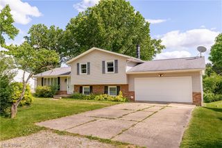 8142 Walter Street NW, Massillon, OH 44646