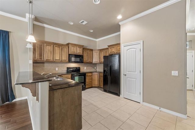 2429 NW 159th Terrace, Edmond, OK 73013