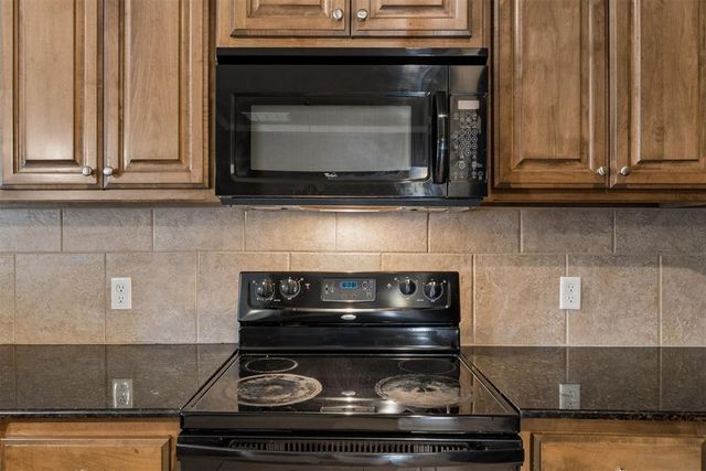 2429 NW 159th Terrace, Edmond, OK 73013