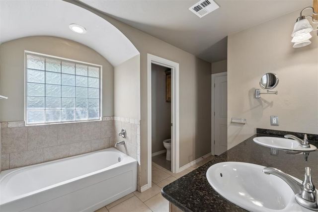 2429 NW 159th Terrace, Edmond, OK 73013