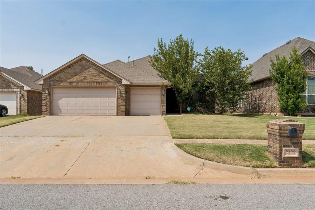2429 NW 159th Terrace, Edmond, OK 73013