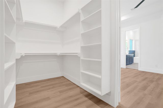 13523 Lakecrest Drive, Cypress, TX 77429