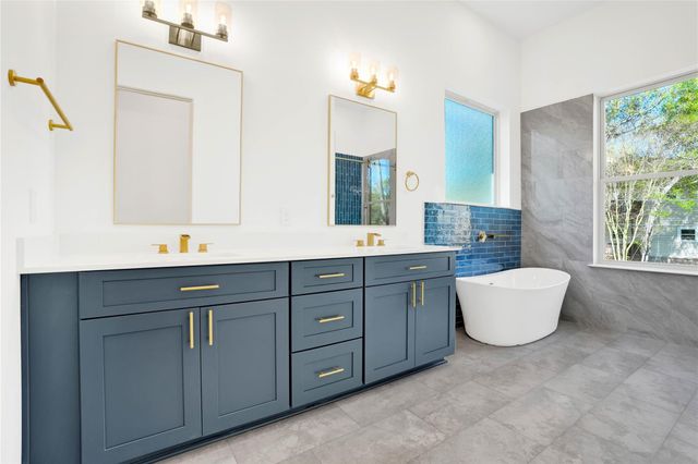 13523 Lakecrest Drive, Cypress, TX 77429