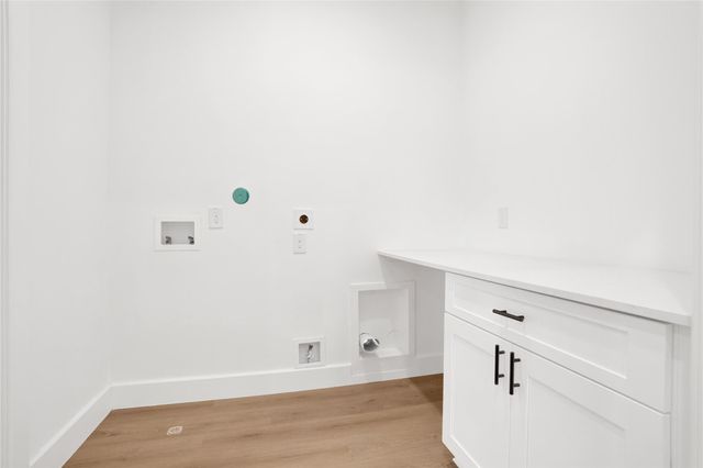 13523 Lakecrest Drive, Cypress, TX 77429