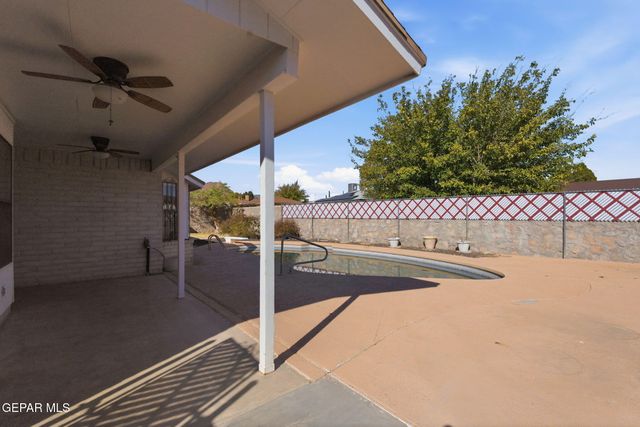 4513 C J Levan Court, El Paso, TX 79924