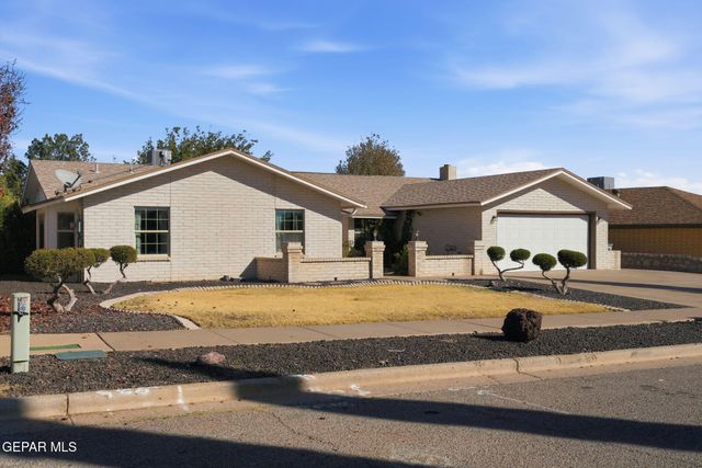 4513 C J Levan Court, El Paso, TX 79924