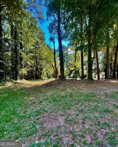 504 Raven Springs Trail, Stone Mountain, GA 30087