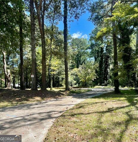 504 Raven Springs Trail, Stone Mountain, GA 30087