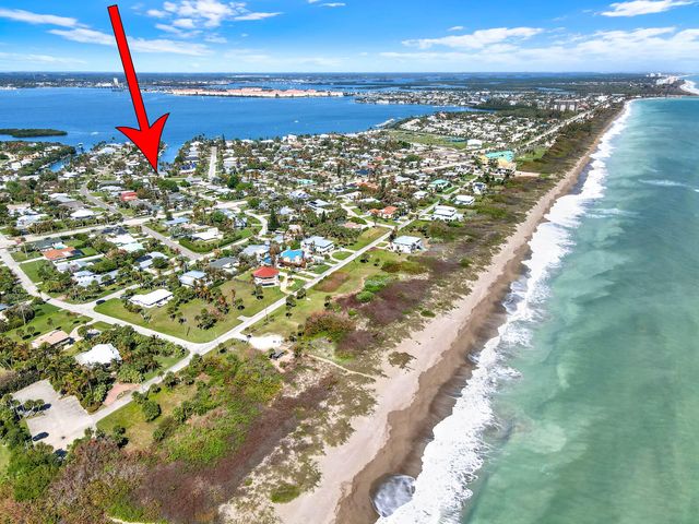 1902 Mimosa Avenue, Fort Pierce, FL 34949