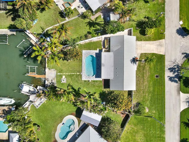 1902 Mimosa Avenue, Fort Pierce, FL 34949