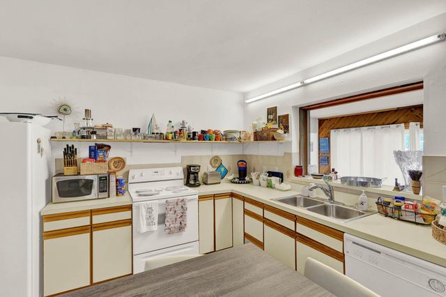 1902 Mimosa Avenue, Fort Pierce, FL 34949