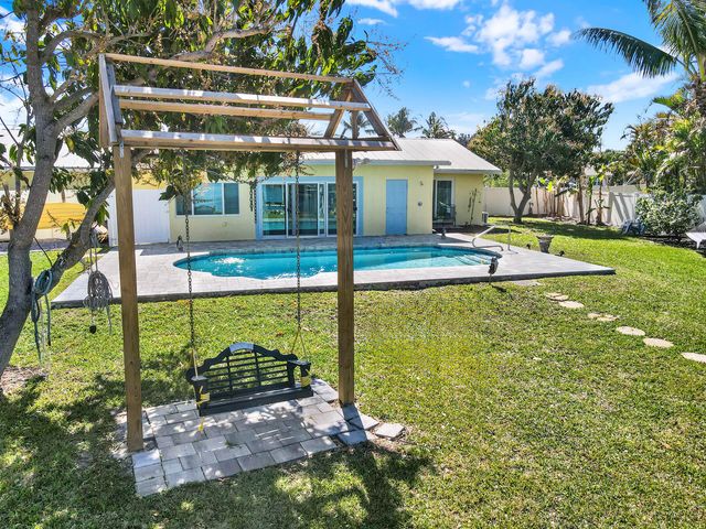 1902 Mimosa Avenue, Fort Pierce, FL 34949